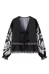 Black & white print long sleeve blouse